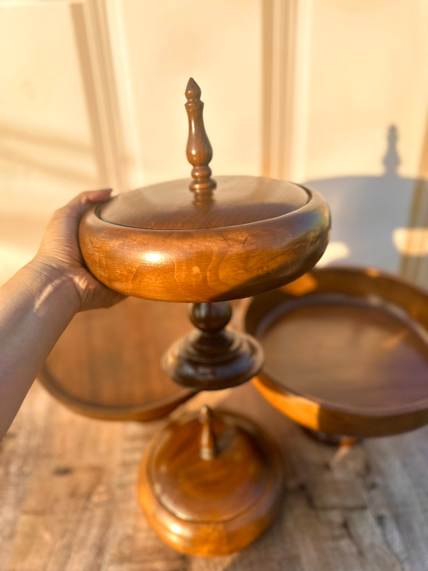 سرویس چوبی پایه دارکامل (پروفروش ،جهزیه،قابل شست شو)